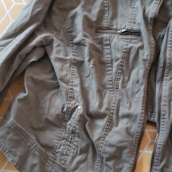 Torrid Jacket Size 3 - Picture 4 of 5